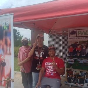 Meet your Posher, Chris